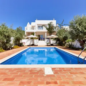 102 T Guest house